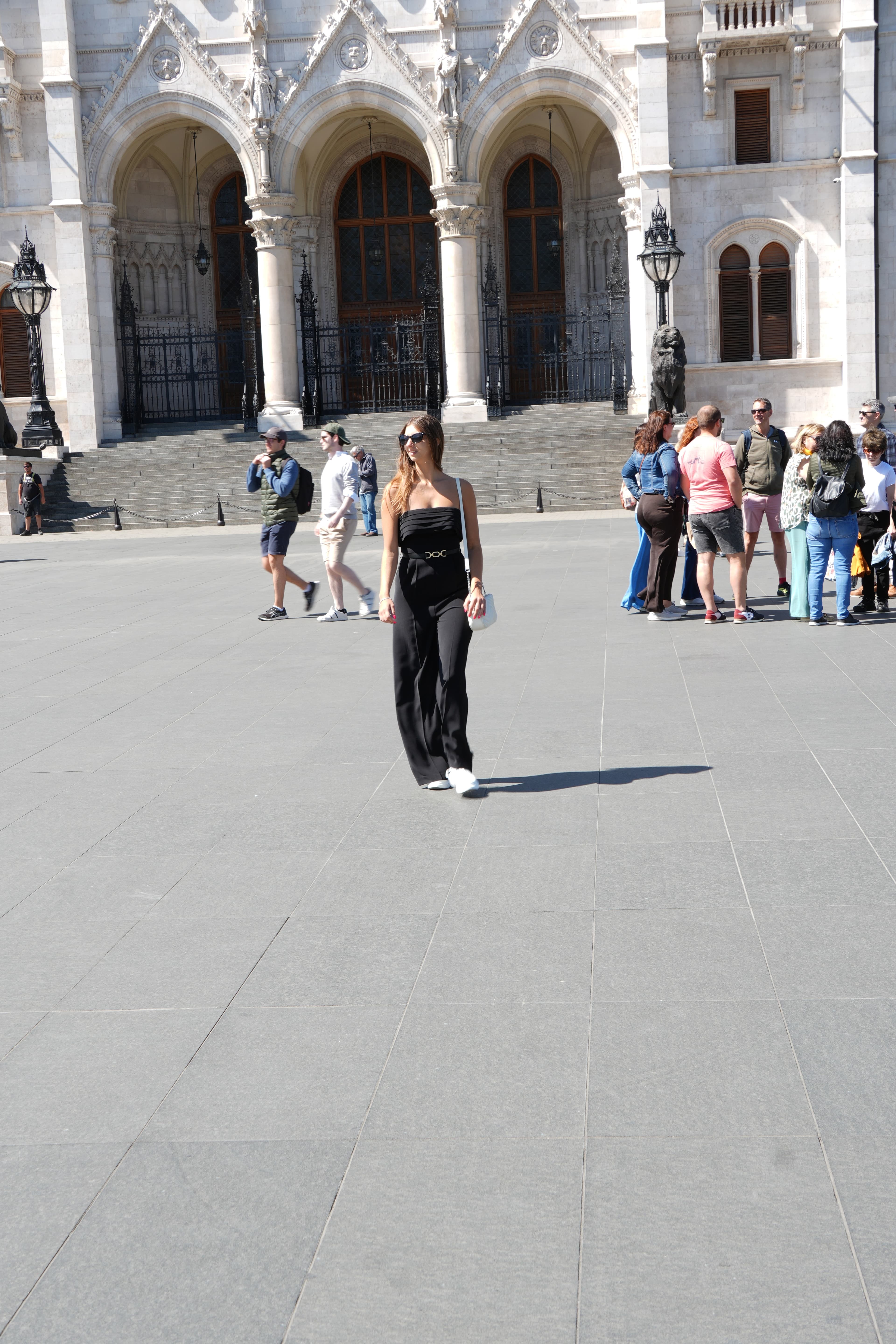 Front-facing polaroid